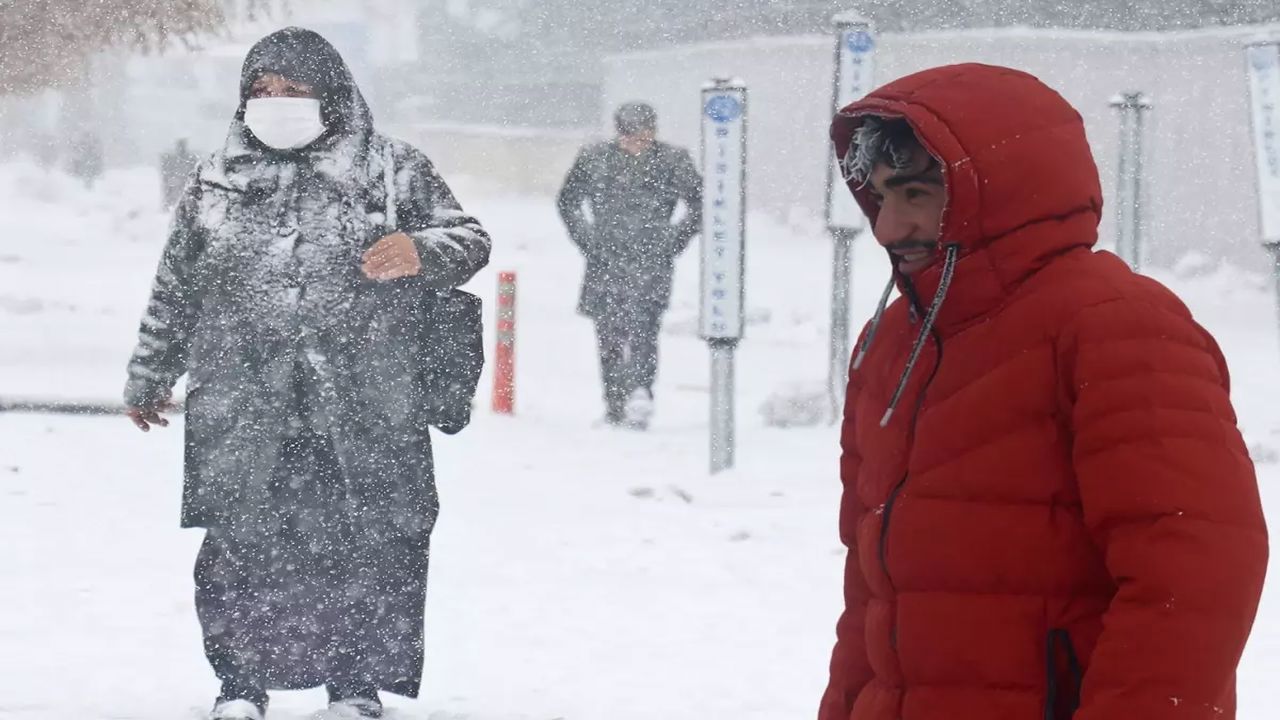 Meteoroloji uyardı: Cumartesi yoğun kar yağışı bekleniyor